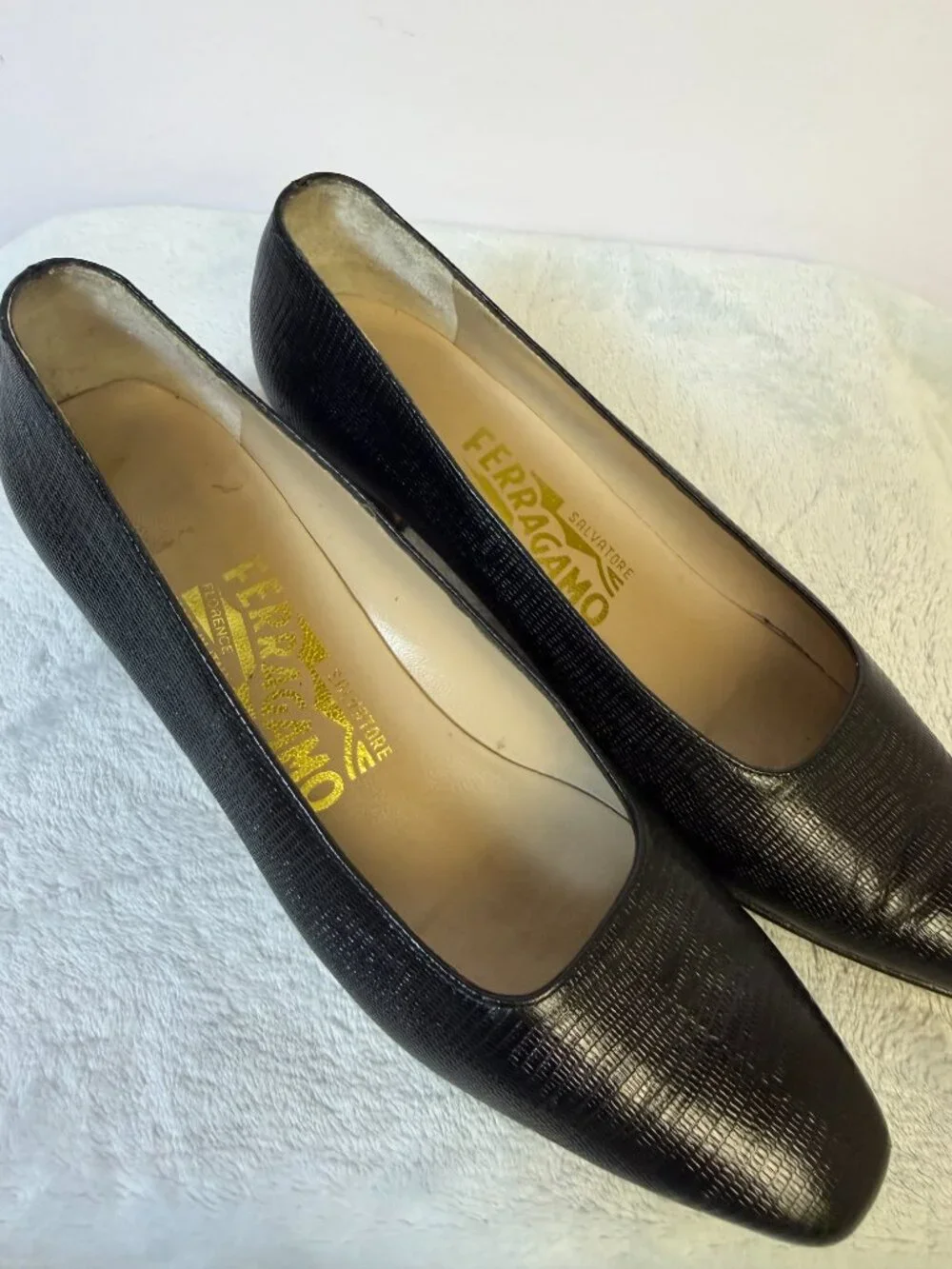 SALVATORE FERRAGAMO Classic Pumps 1.5